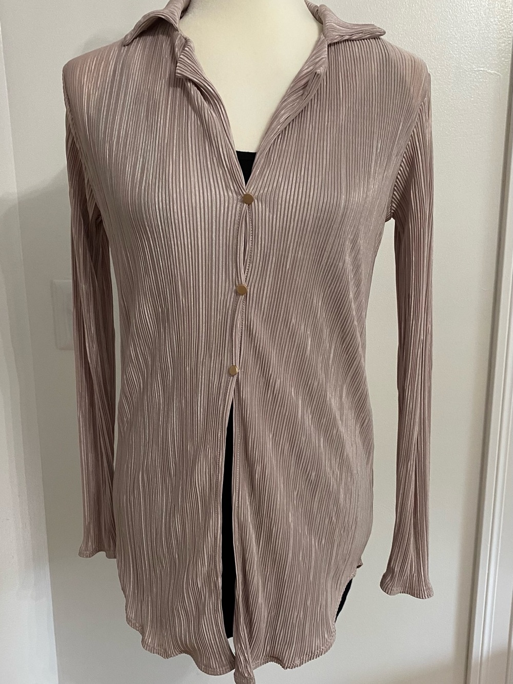 Renee C Taupe Pleated Long-Sleeve Button Front Top NWT